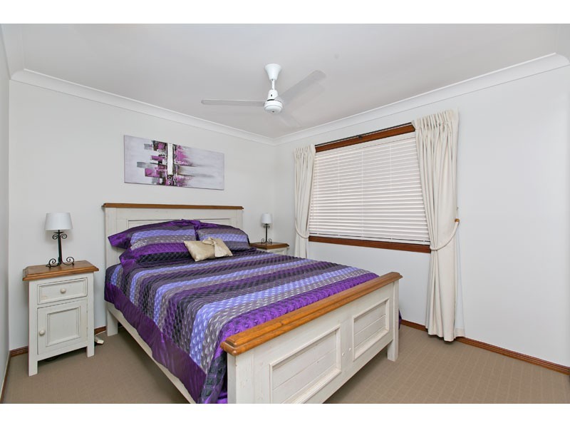 18 Clearwater Street, Ormiston QLD 4160