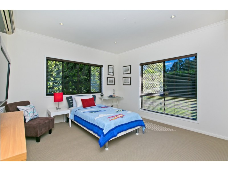 25 Hardy Road, Wellington Point QLD 4160