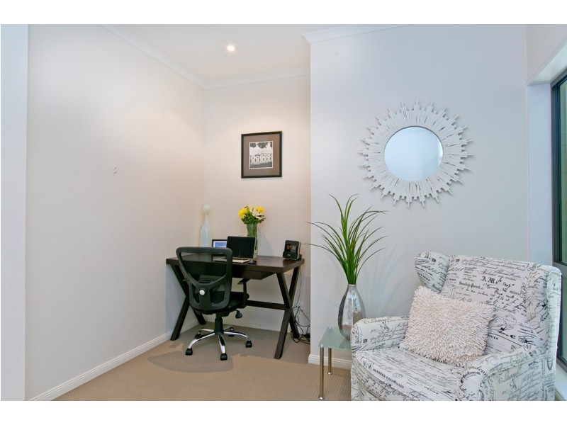 25 Hardy Road, Wellington Point QLD 4160