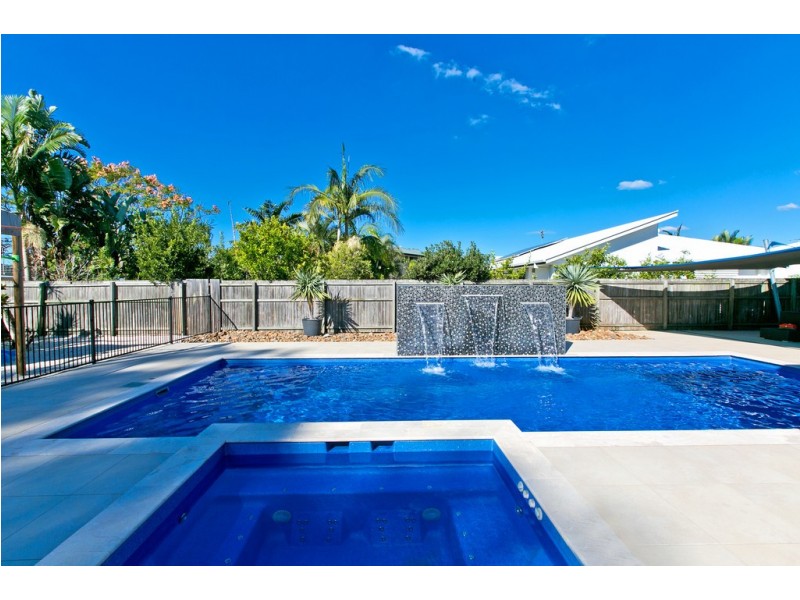 25 Hardy Road, Wellington Point QLD 4160