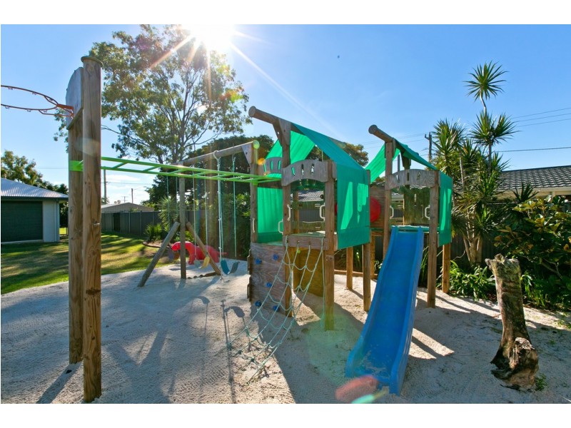 25 Hardy Road, Wellington Point QLD 4160