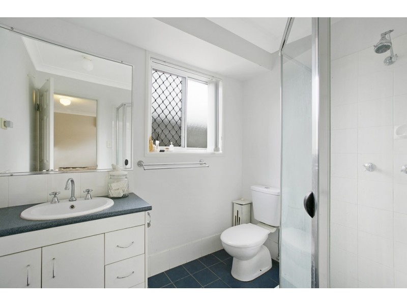 45 MacFarlan Street, Birkdale QLD 4159