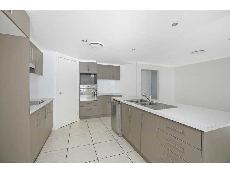 57 Aquila Street, Redland Bay QLD 4165