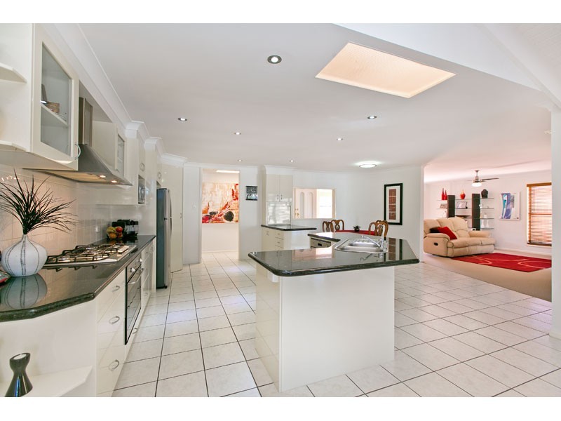 19 Compass Court, Cleveland QLD 4163