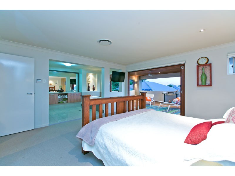 18 Edie Terrace, Wellington Point QLD 4160
