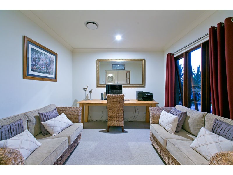 18 Edie Terrace, Wellington Point QLD 4160