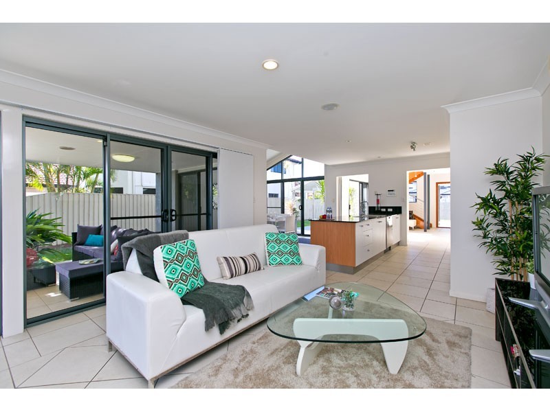 28 Helena Street, Wellington Point QLD 4160