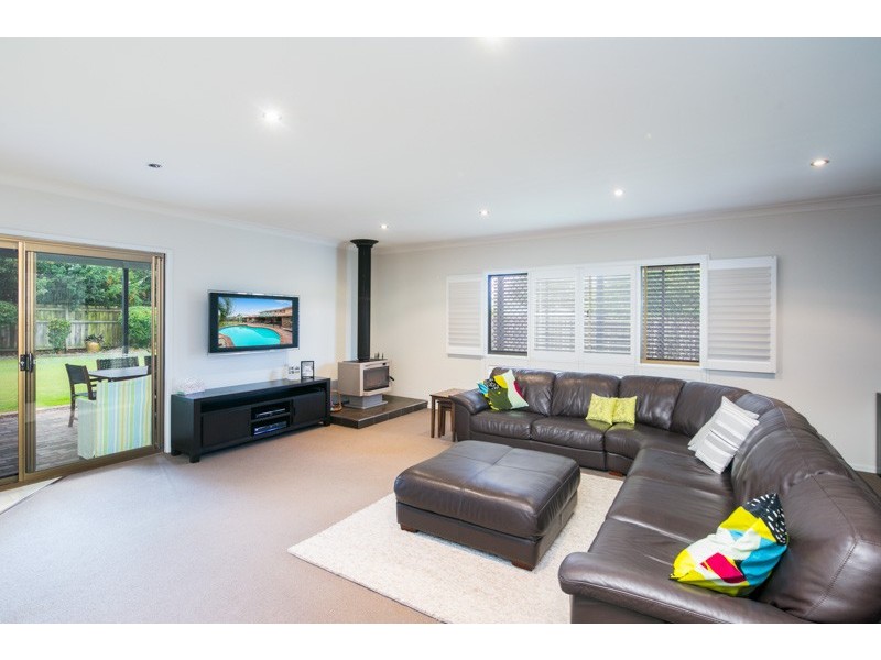 5 Shead Court, Carindale QLD 4152