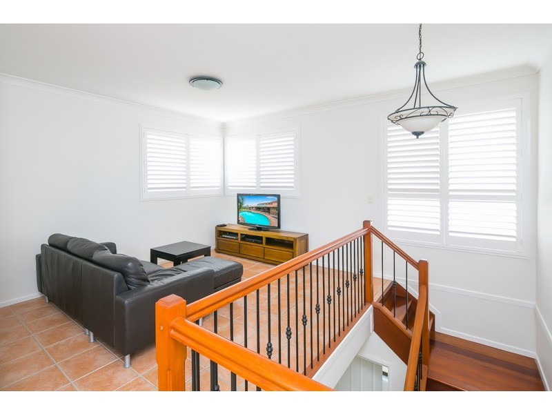 5 Shead Court, Carindale QLD 4152