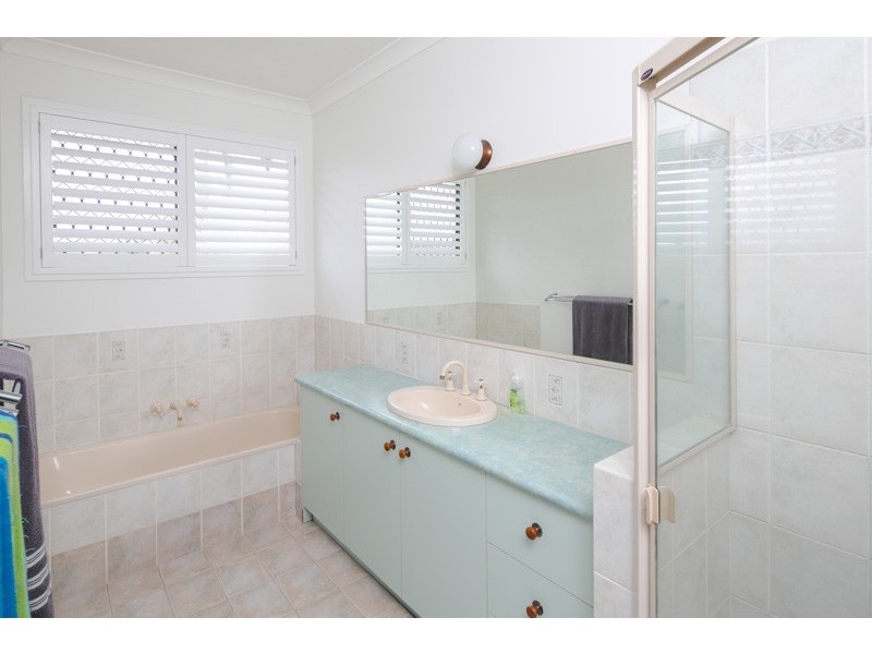 5 Shead Court, Carindale QLD 4152