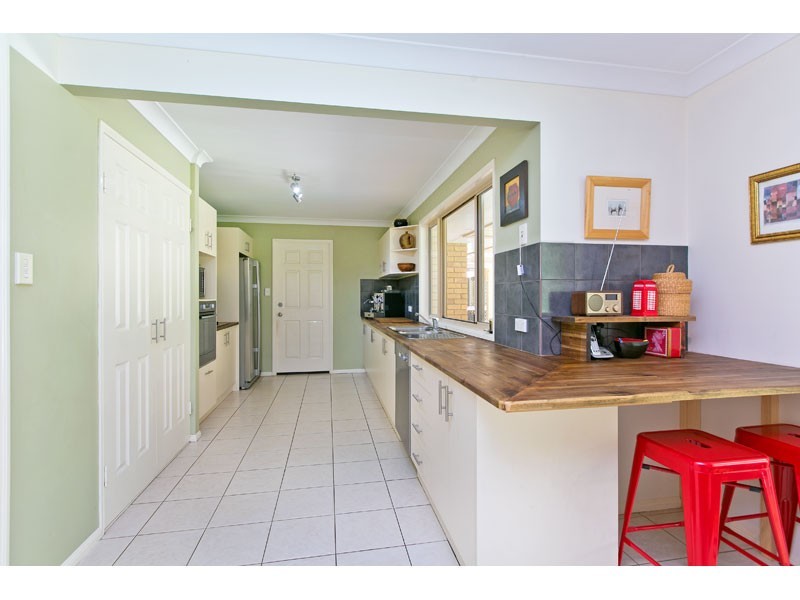 15 Korsman Drive, Thornlands QLD 4164