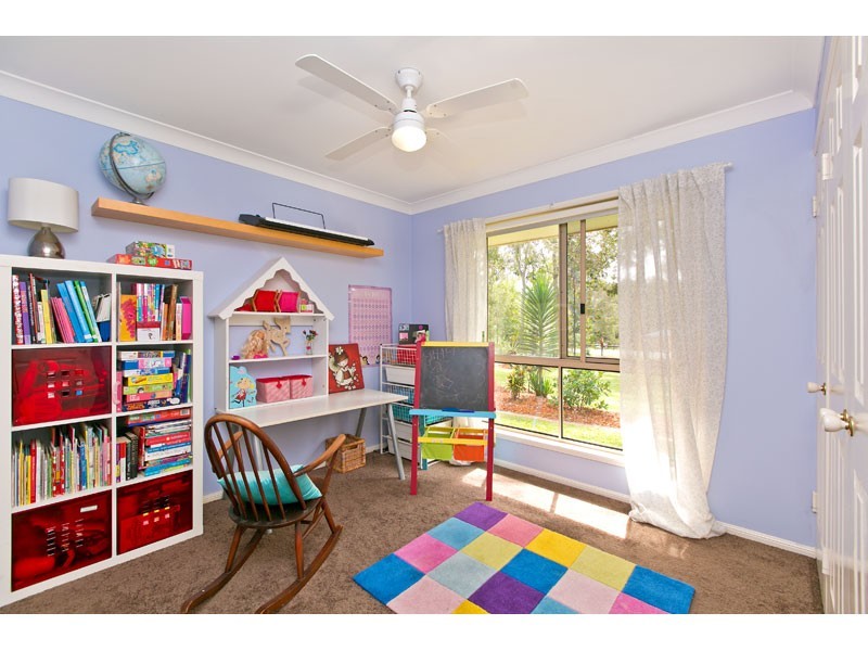 15 Korsman Drive, Thornlands QLD 4164