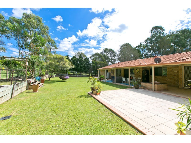 15 Korsman Drive, Thornlands QLD 4164