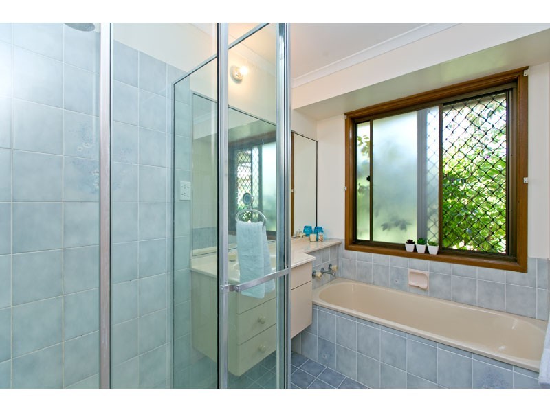 111 Crotona Road East, Alexandra Hills QLD 4161