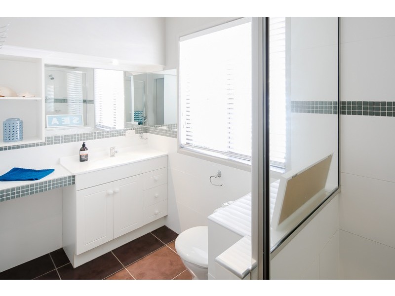 95 Passage Street, Cleveland QLD 4163