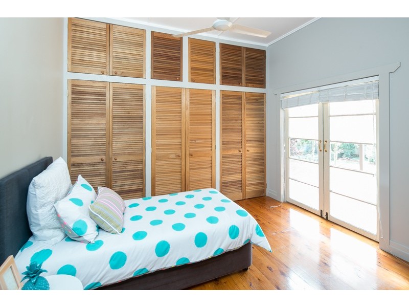 95 Passage Street, Cleveland QLD 4163