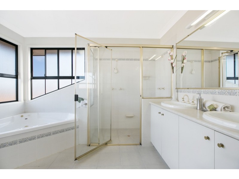 29 Queensbury Court, Wellington Point QLD 4160