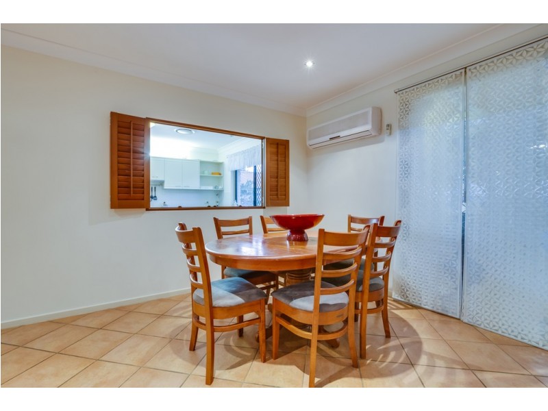 7 Penzance Drive, Redland Bay QLD 4165