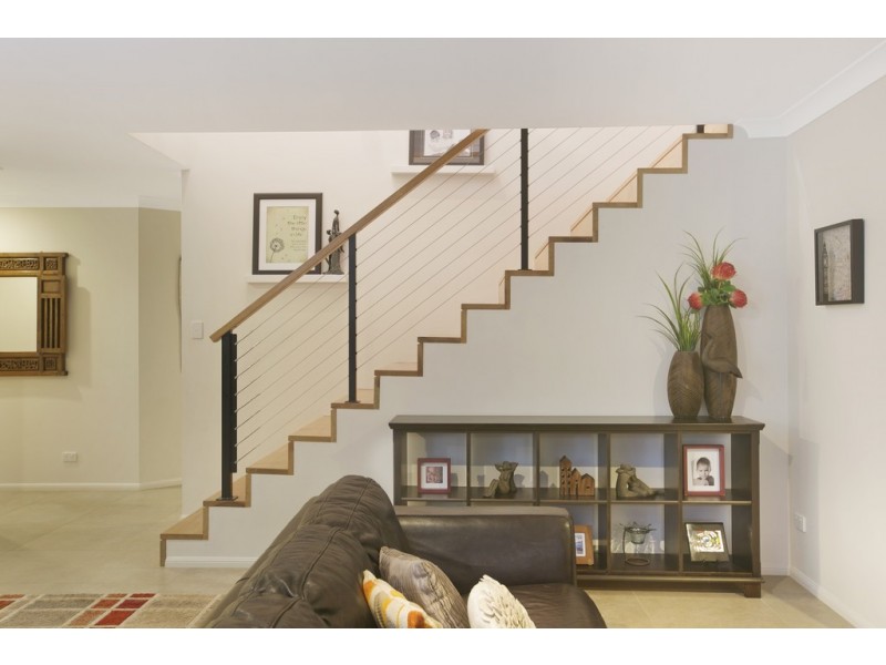 28 Newbury Place, Carindale QLD 4152