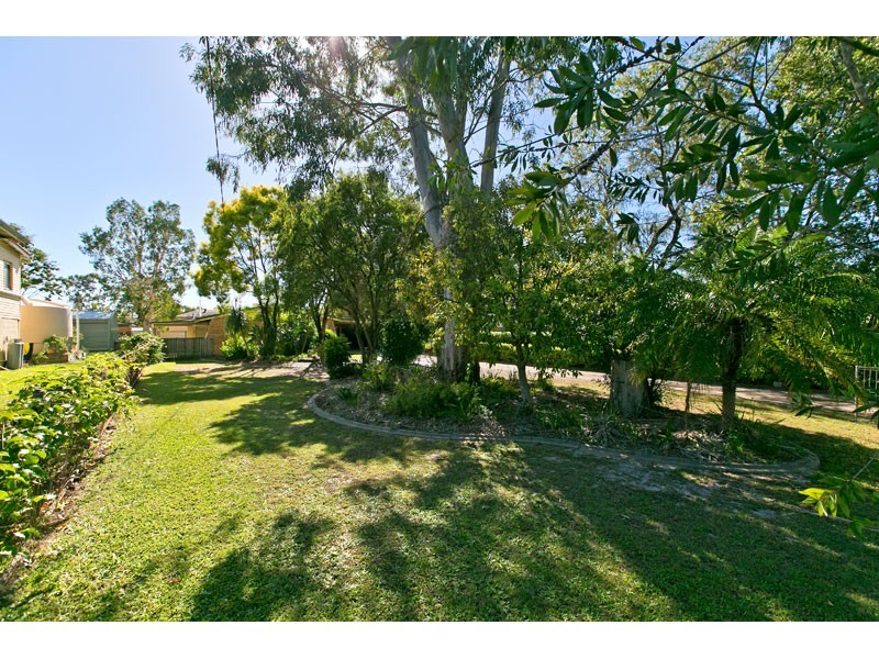 738 Old Cleveland Road East, Wellington Point QLD 4160