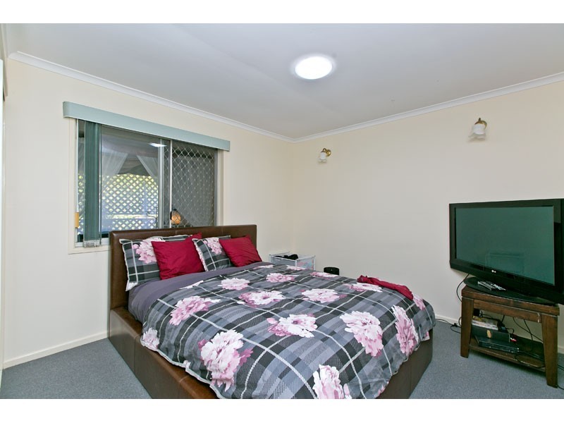 11 Marginalia Court, Cleveland QLD 4163