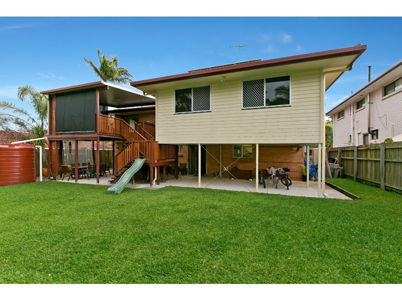 26 Holder Street, Wishart QLD 4122