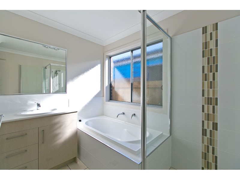 26 Langdon St, Cleveland QLD 4163