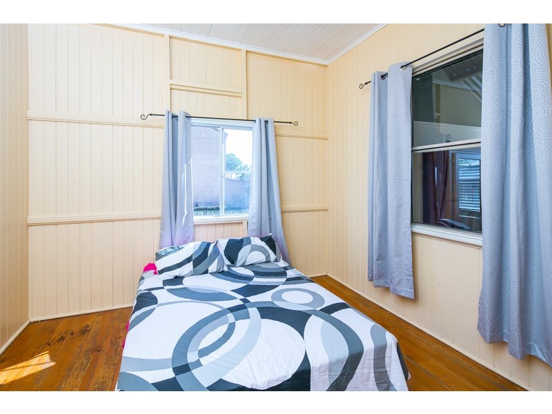 76 Ferry Road, Thorneside QLD 4158