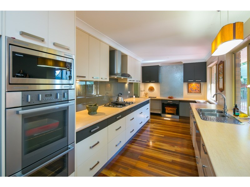 13 Isobell Ct, Wellington Point QLD 4160