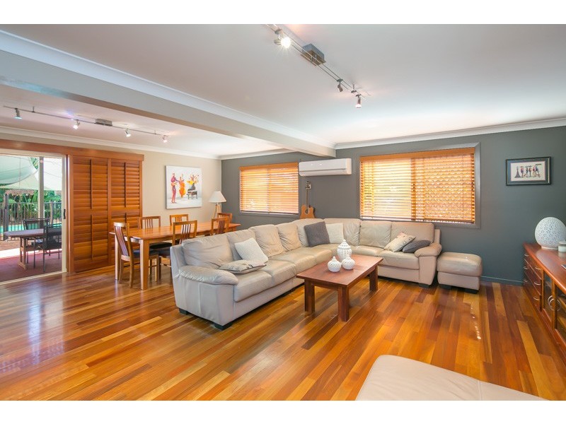 13 Isobell Ct, Wellington Point QLD 4160