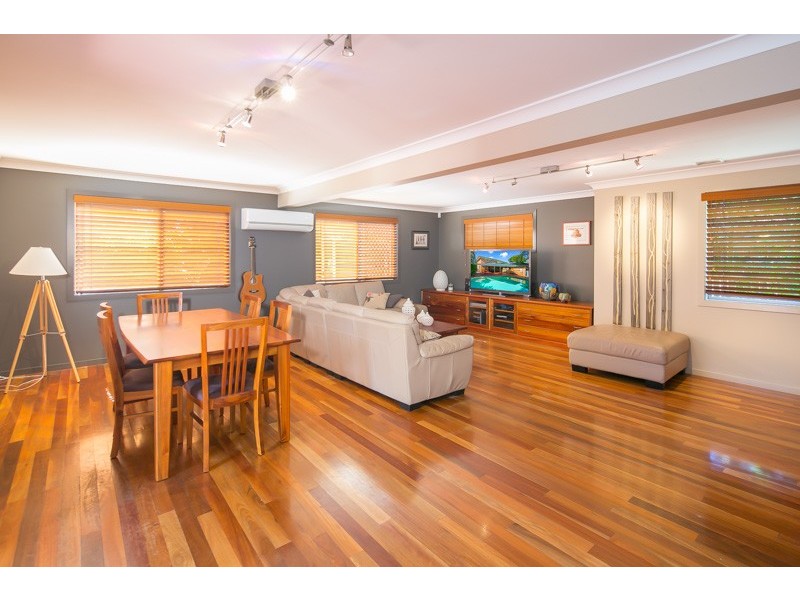 13 Isobell Ct, Wellington Point QLD 4160