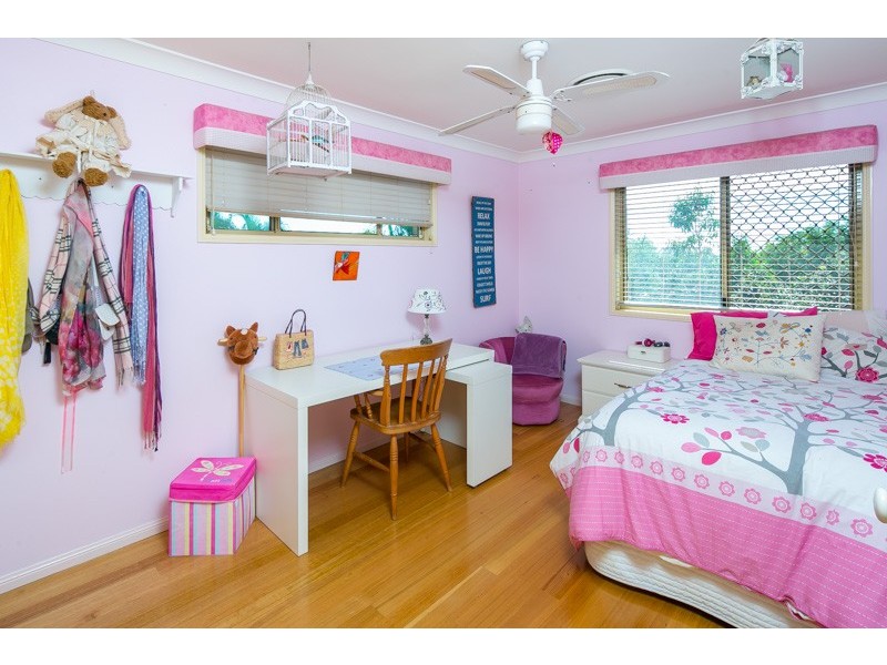 13 Isobell Ct, Wellington Point QLD 4160