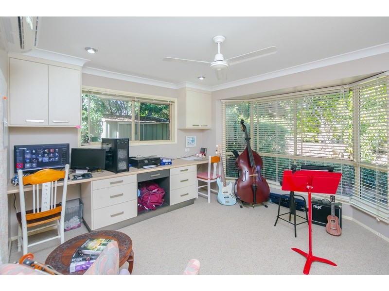 13 Isobell Ct, Wellington Point QLD 4160