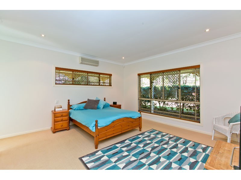 18 Korsman Drive, Thornlands QLD 4164