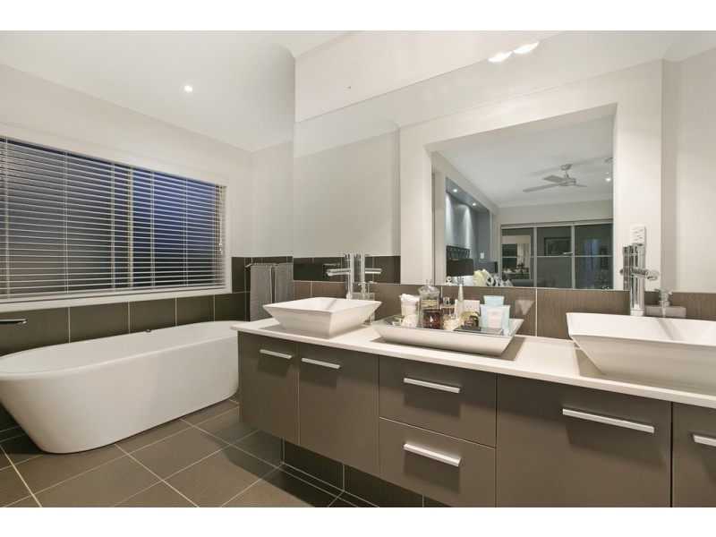 19B Beckwith Street, Ormiston QLD 4160