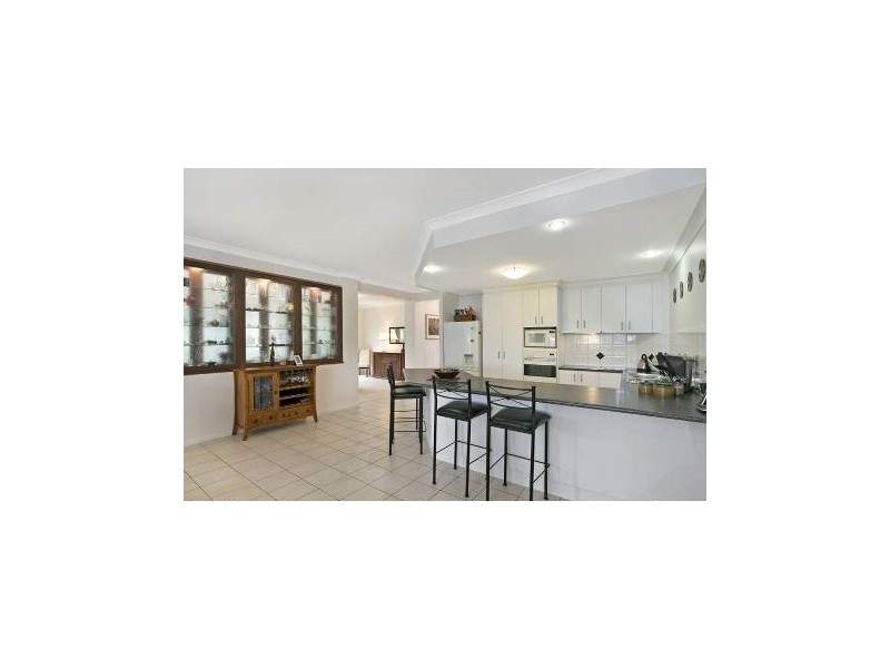 11 Cronin Drive, Wellington Point QLD 4160