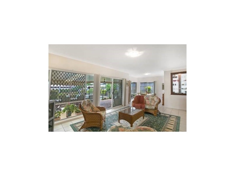 11 Cronin Drive, Wellington Point QLD 4160