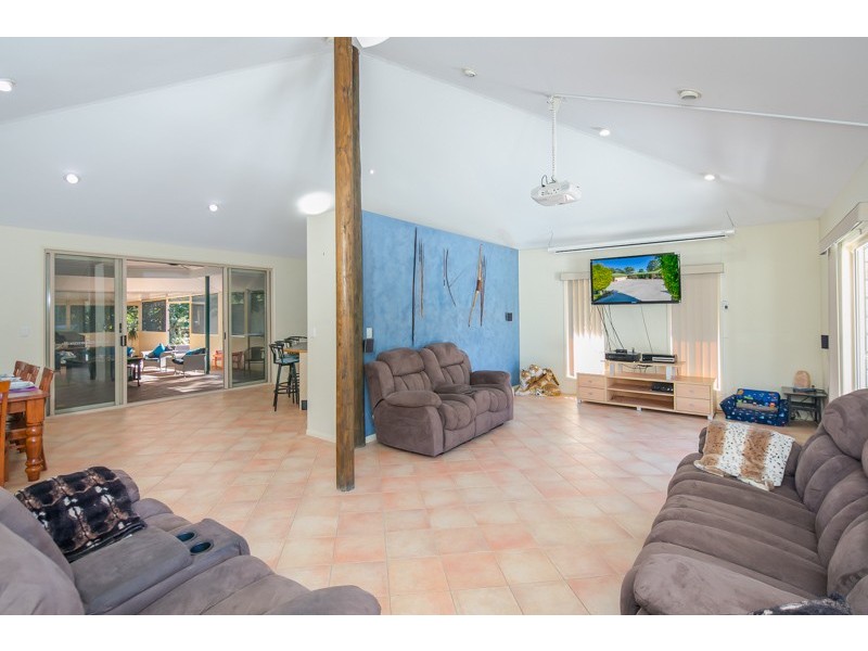 21 Thornton Drive, Thornlands QLD 4164