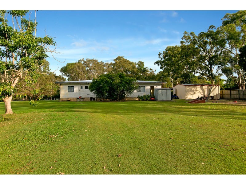 136 London Road, Belmont QLD 4153