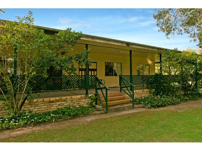 136 London Road, Belmont QLD 4153