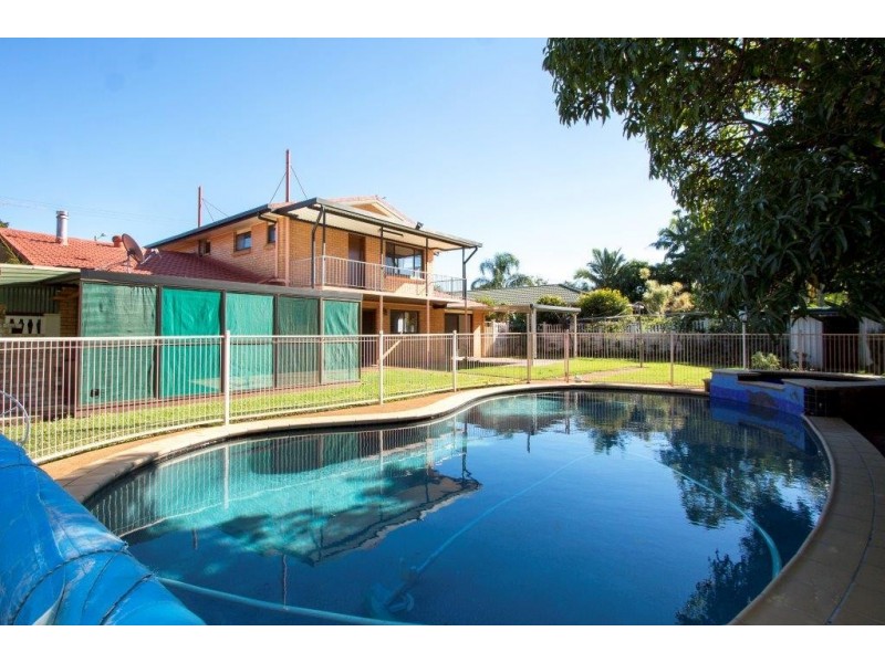17 School Road, Victoria Point QLD 4165