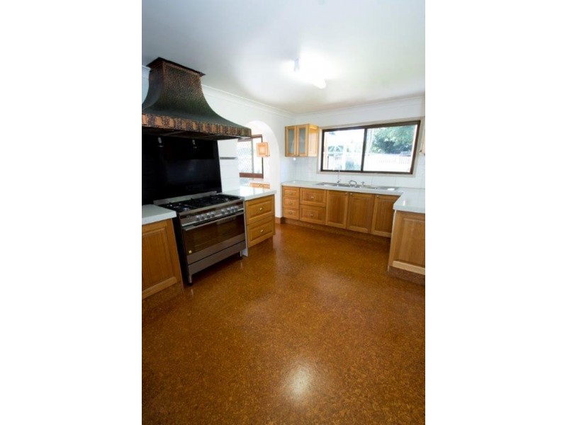 17 School Road, Victoria Point QLD 4165