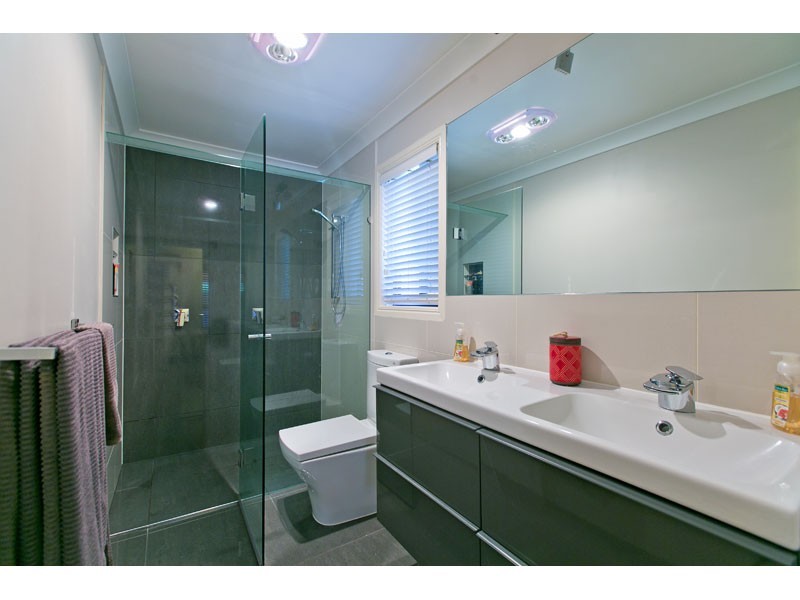 22 King Island Drive, Wellington Point QLD 4160