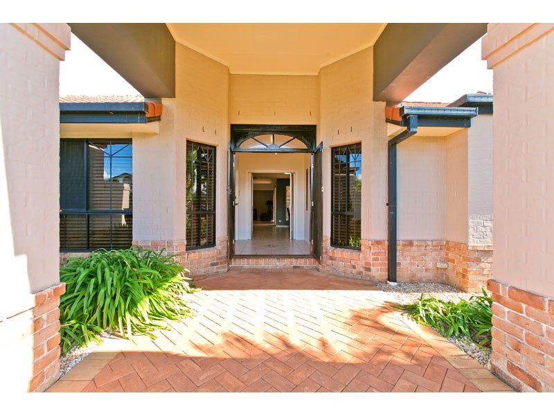 22 King Island Drive, Wellington Point QLD 4160