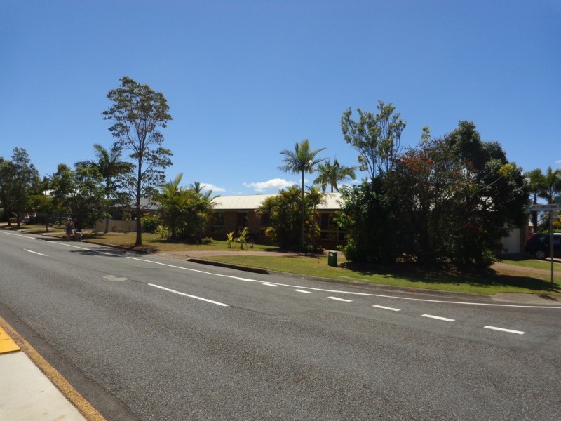 2 Tipplers Street, Victoria Point QLD 4165