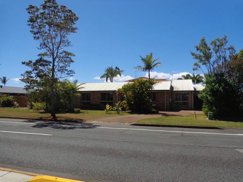 2 Tipplers Street, Victoria Point QLD 4165