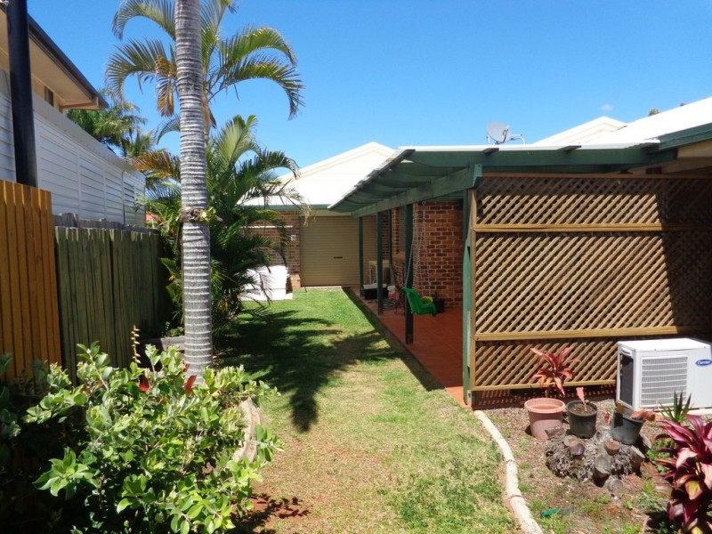 2 Tipplers Street, Victoria Point QLD 4165