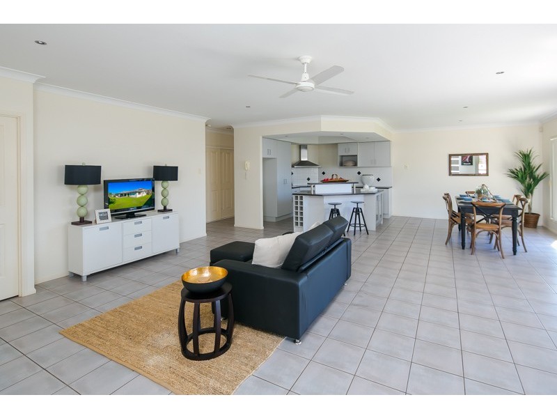 14 Apple Gum Crescent, Thornlands QLD 4164