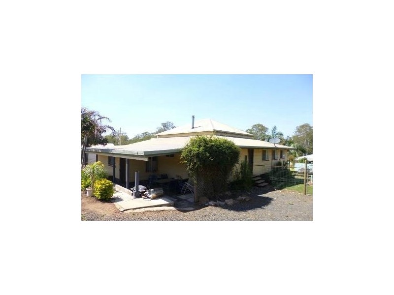 2 Cocking Street, Apple Tree Creek QLD 4660