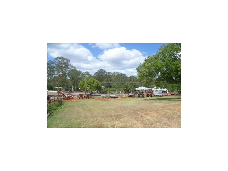 2 Cocking Street, Apple Tree Creek QLD 4660